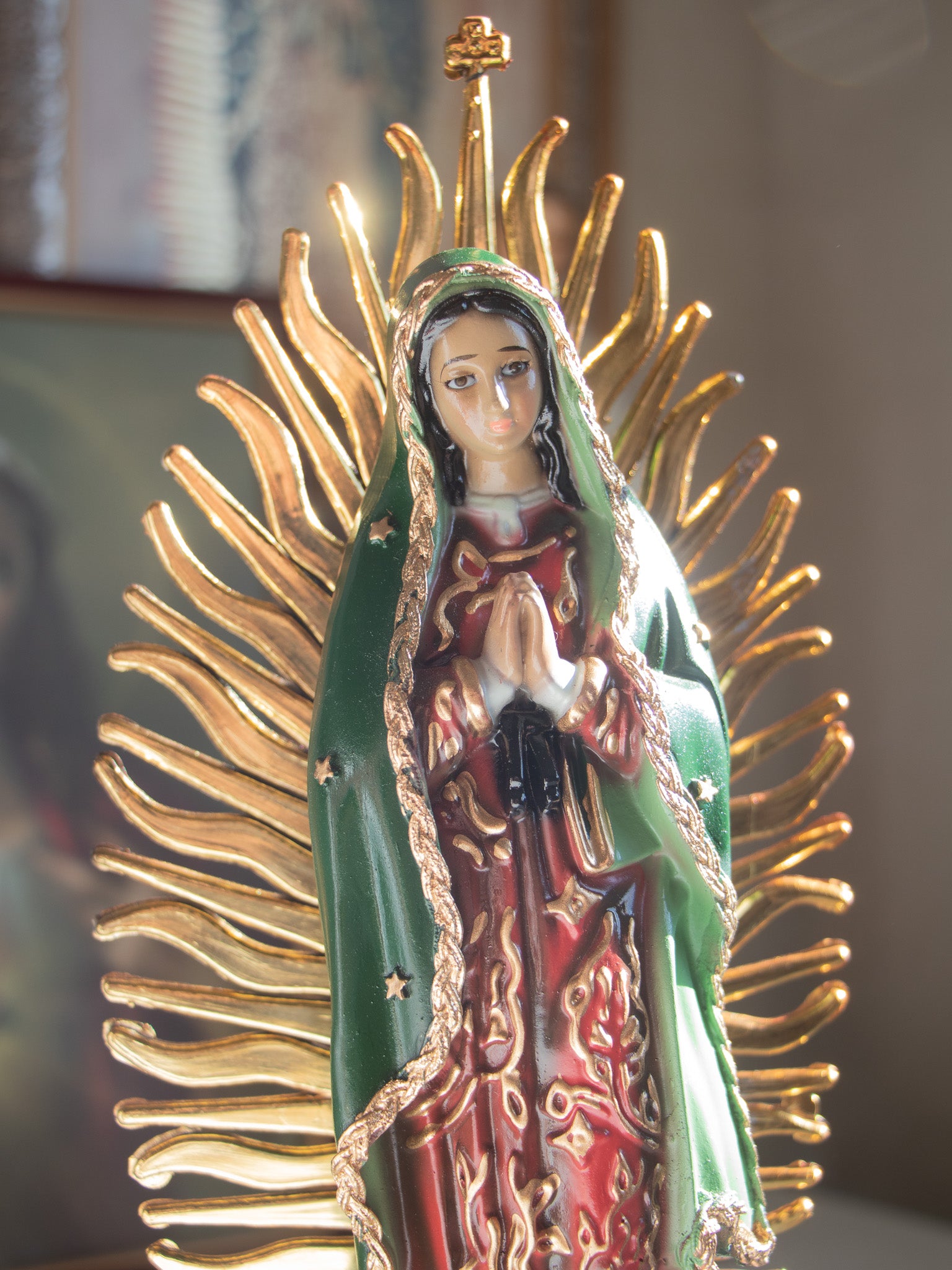 Virgen de Guadalupe Statue