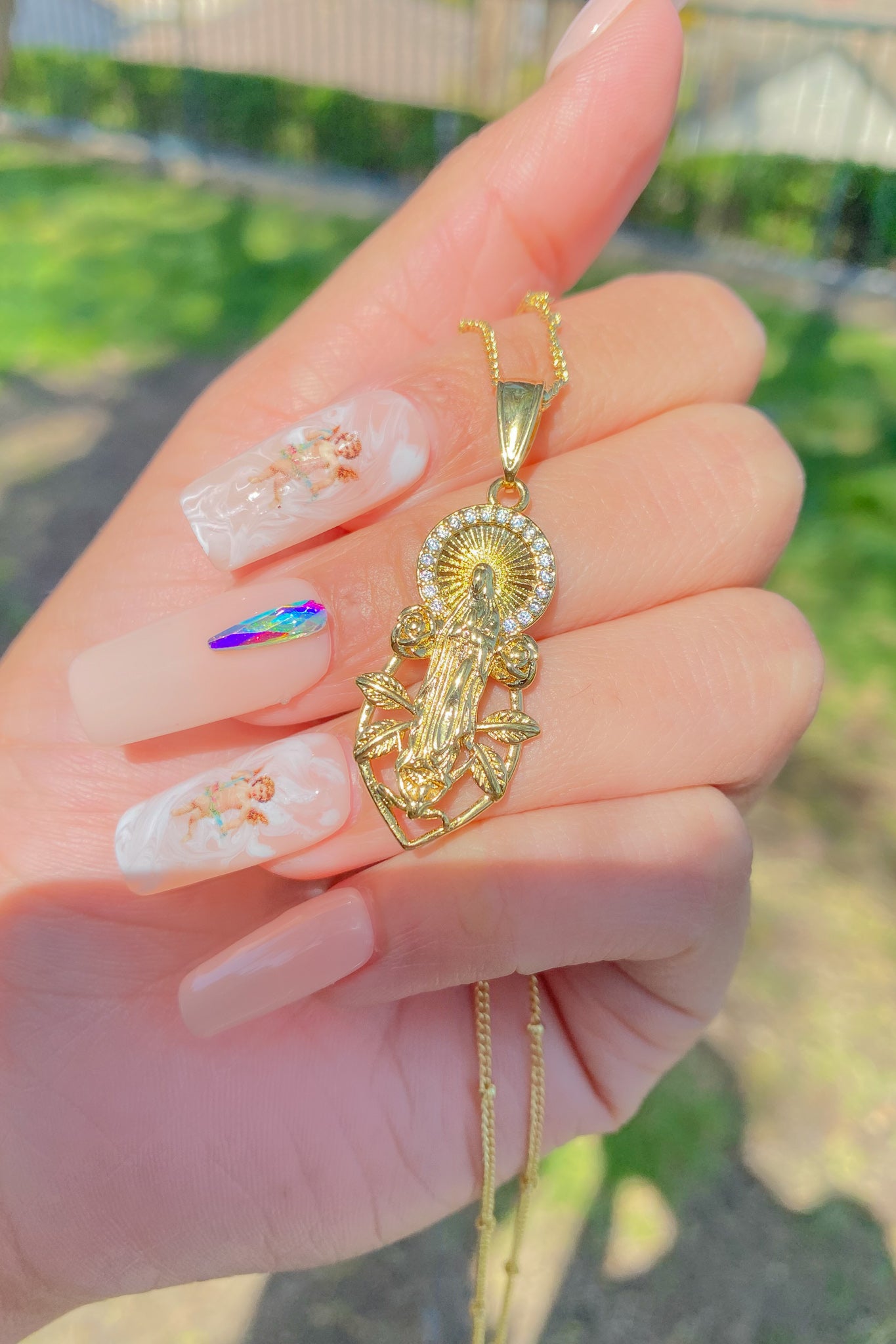 Rose Garden Virgencita Necklace – La Rosa Brand